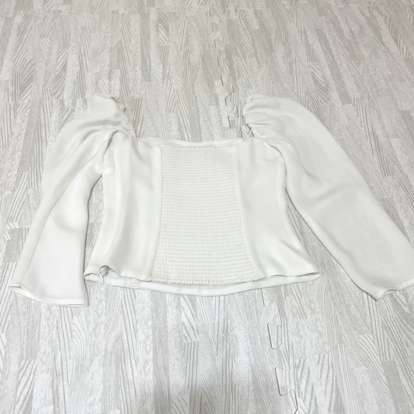 Wilfred Aritzia Fitted Blouse in white size XS - Picture 10 of 15